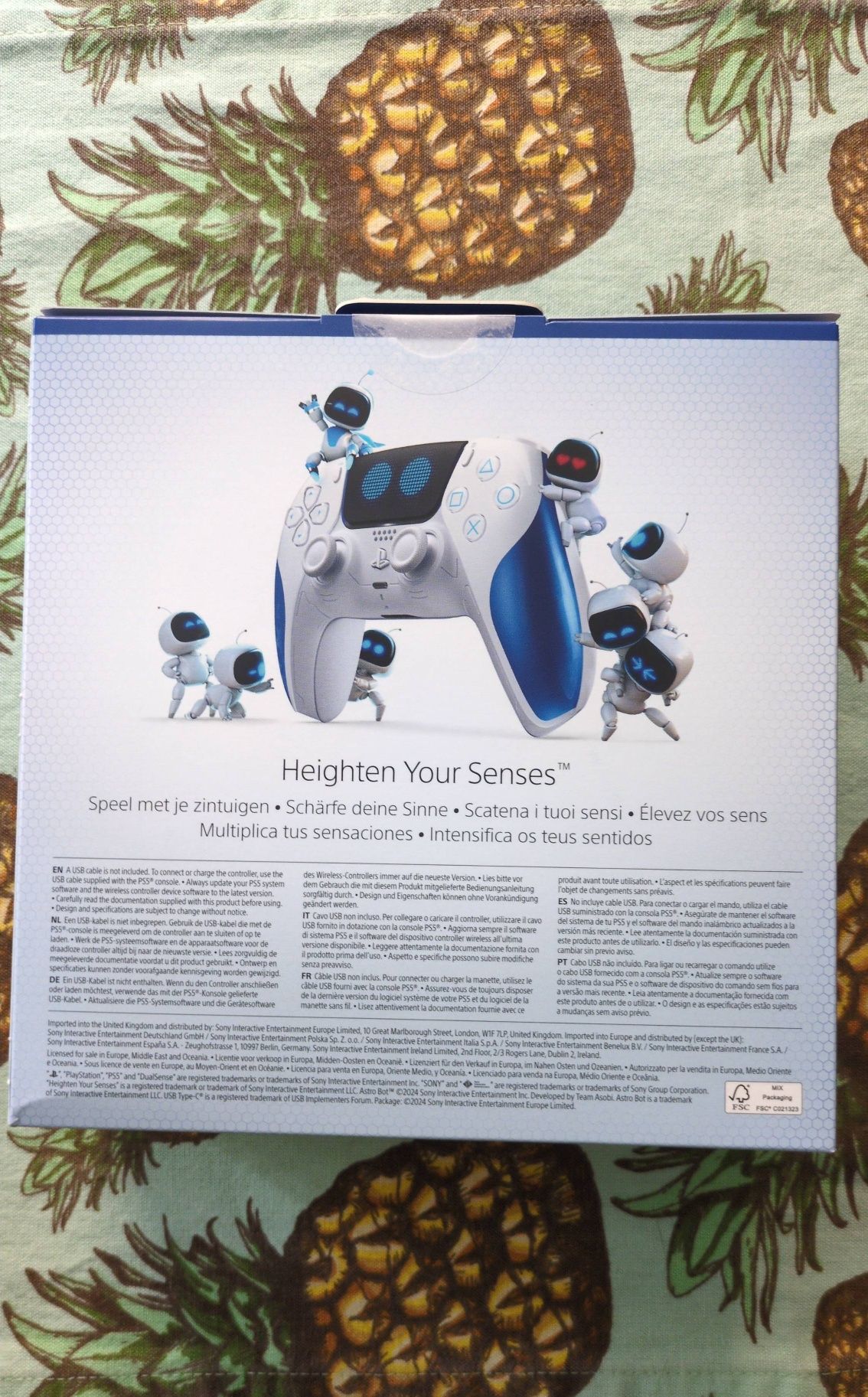 Comando PlayStation 5 (PS5) Dualsense Astro Bot NOVO e SELADO