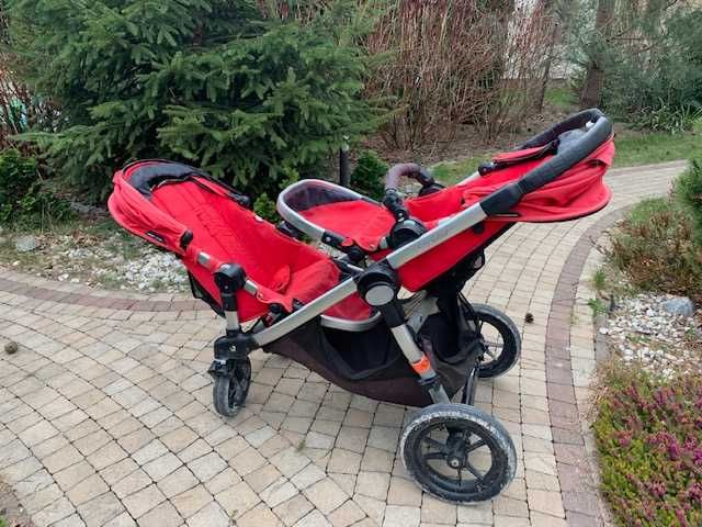 Wózek podwójny bliźniaczy Baby Jogger City Select rok po roku