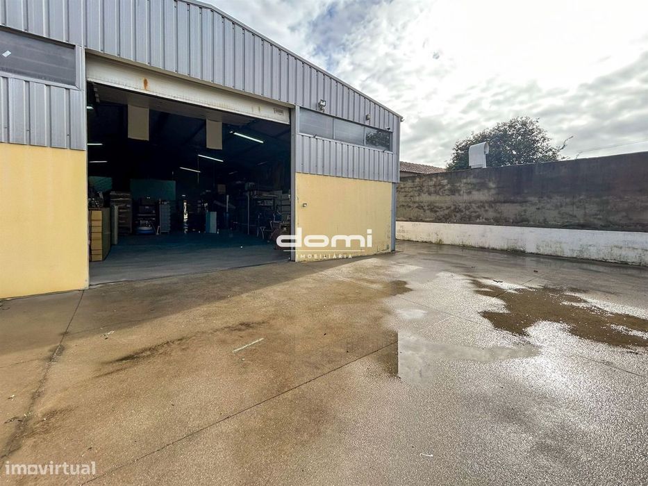 🏢 Armazém disponível para investimento na Póvoa do Valado, Ave