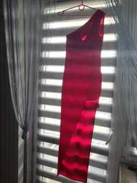 Sukienka długa czerwona
