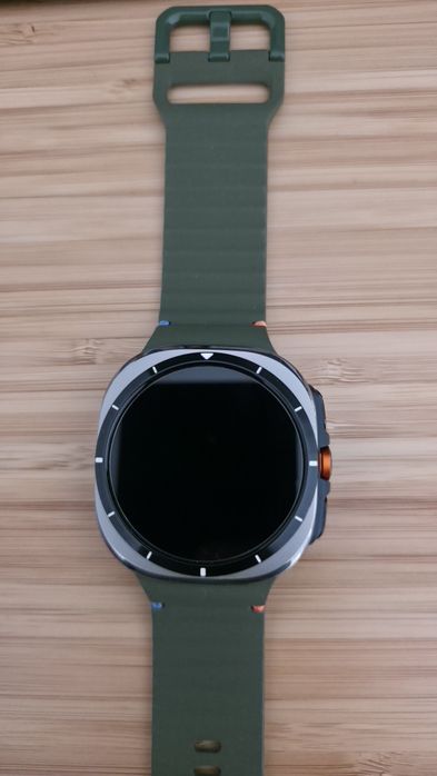 Troco Samsung Galaxy Watch Ultra por Samsung Galaxy Watch 8 cor preto