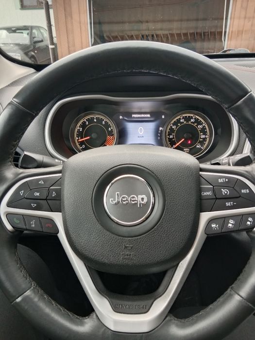 Jeep Cherokee 3.2 Trailhawk