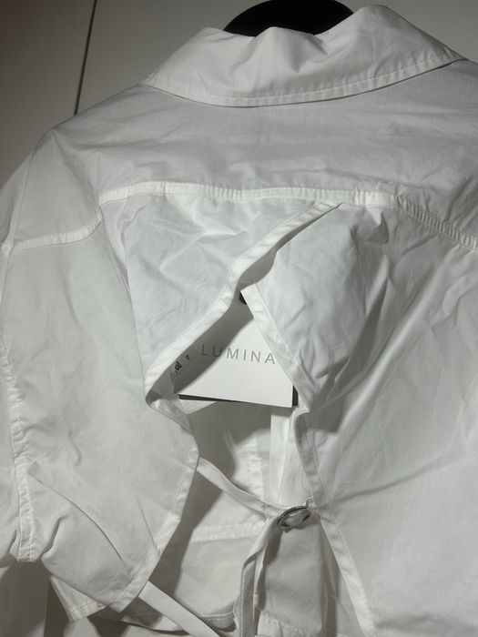 Camisa cropped branca