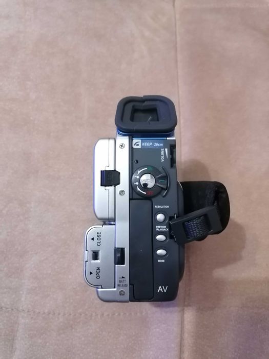 Máquina de filmar digital JVC