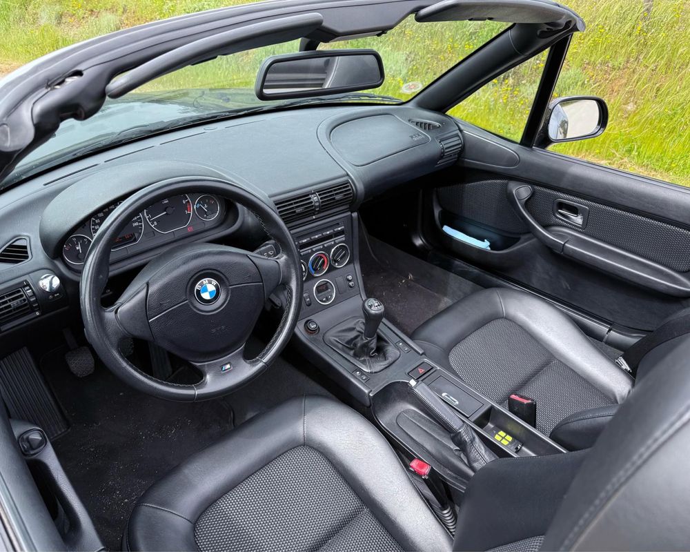 BMW Z3 2.2 com equipamento M