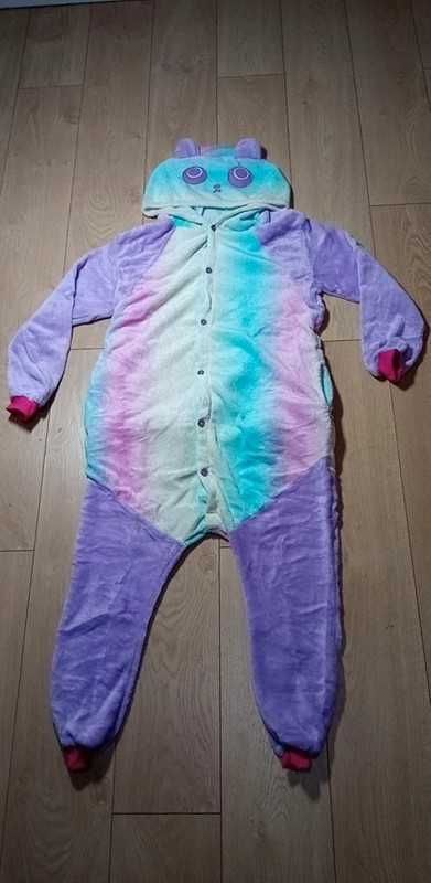 kolorowe kigurumi - panda