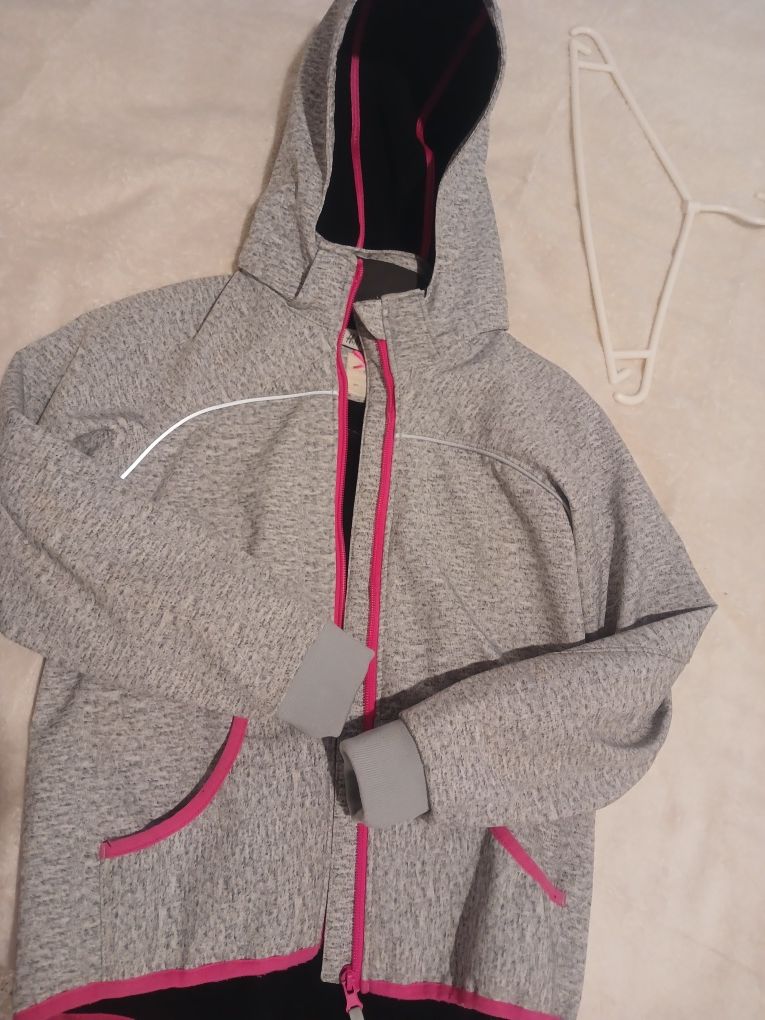 Куртка, softshell h&m на 8-9 років