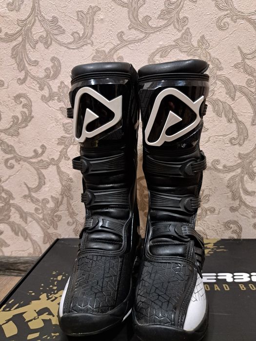 Мотоботы  acerbis