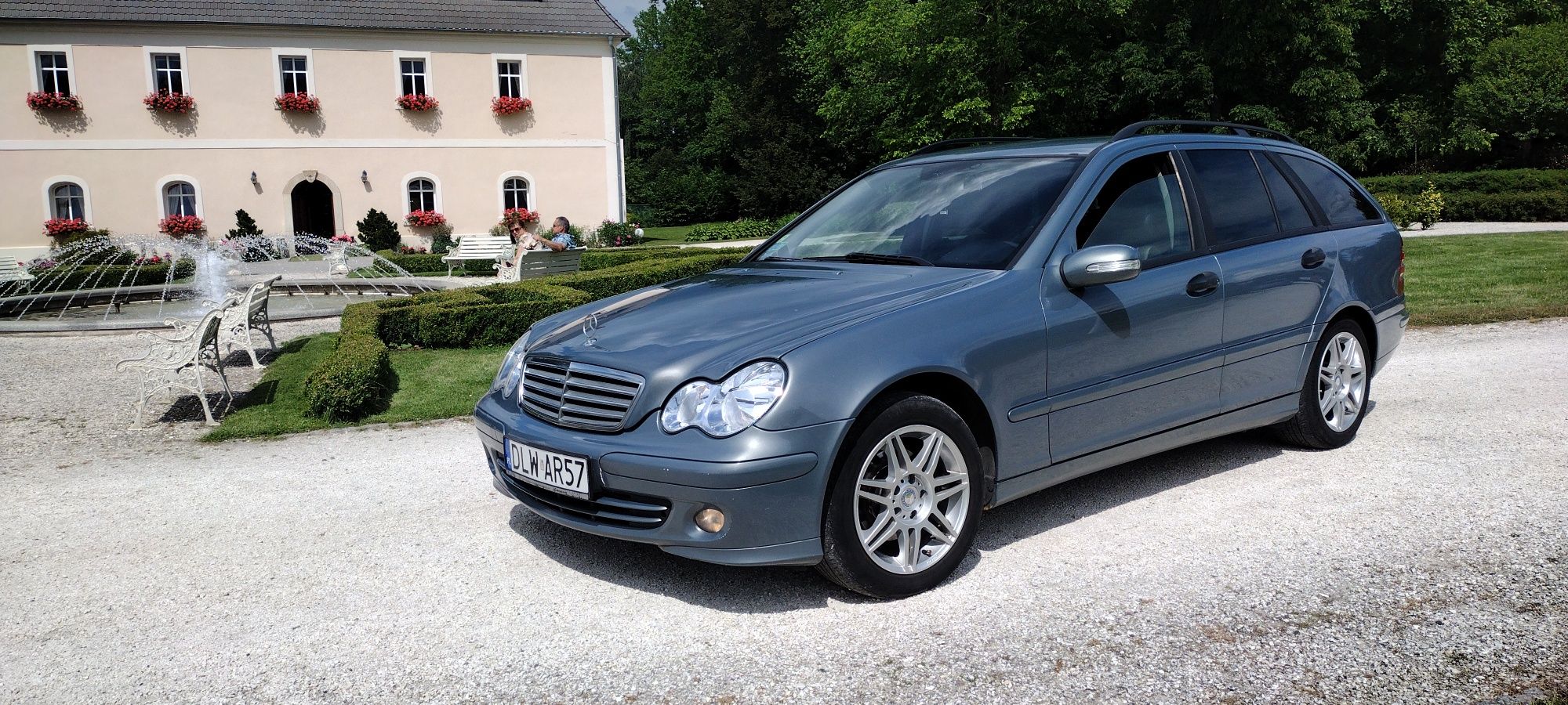 Piękny Mercedes C Klasa W203 Lift Opłaty, Ocynk, BEZ rdzy, bogaty