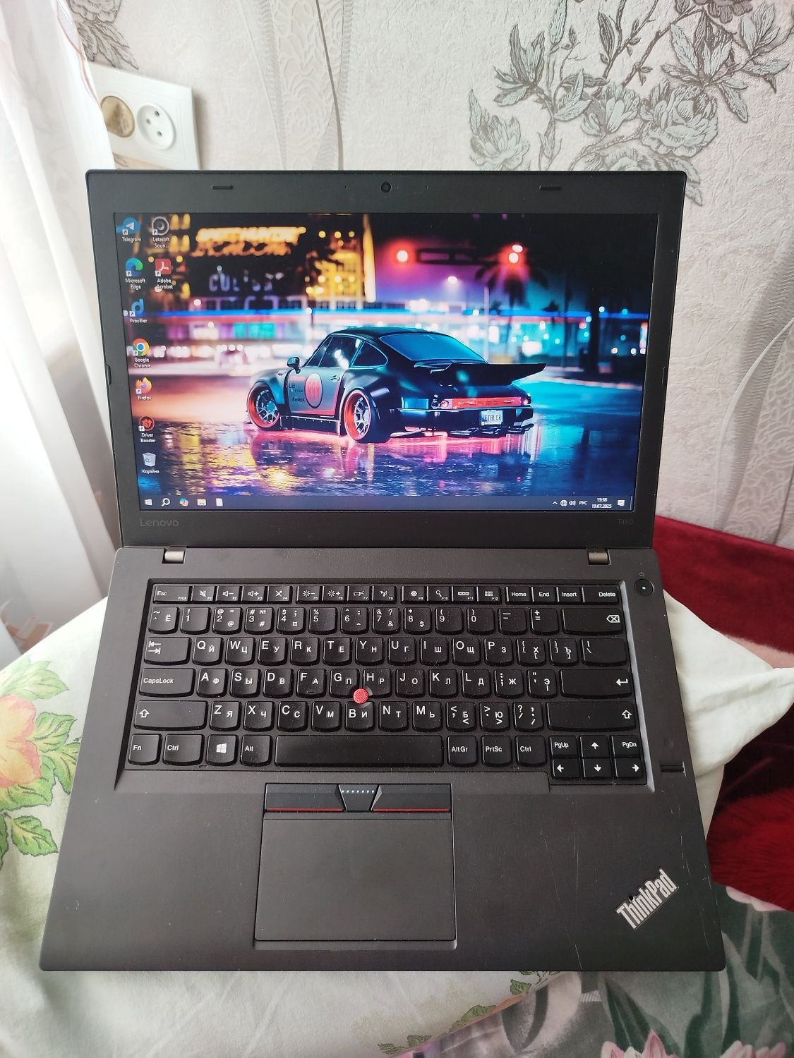Ноутбук Lenovo i5-6200 SSD256gb Батарея 4 години
