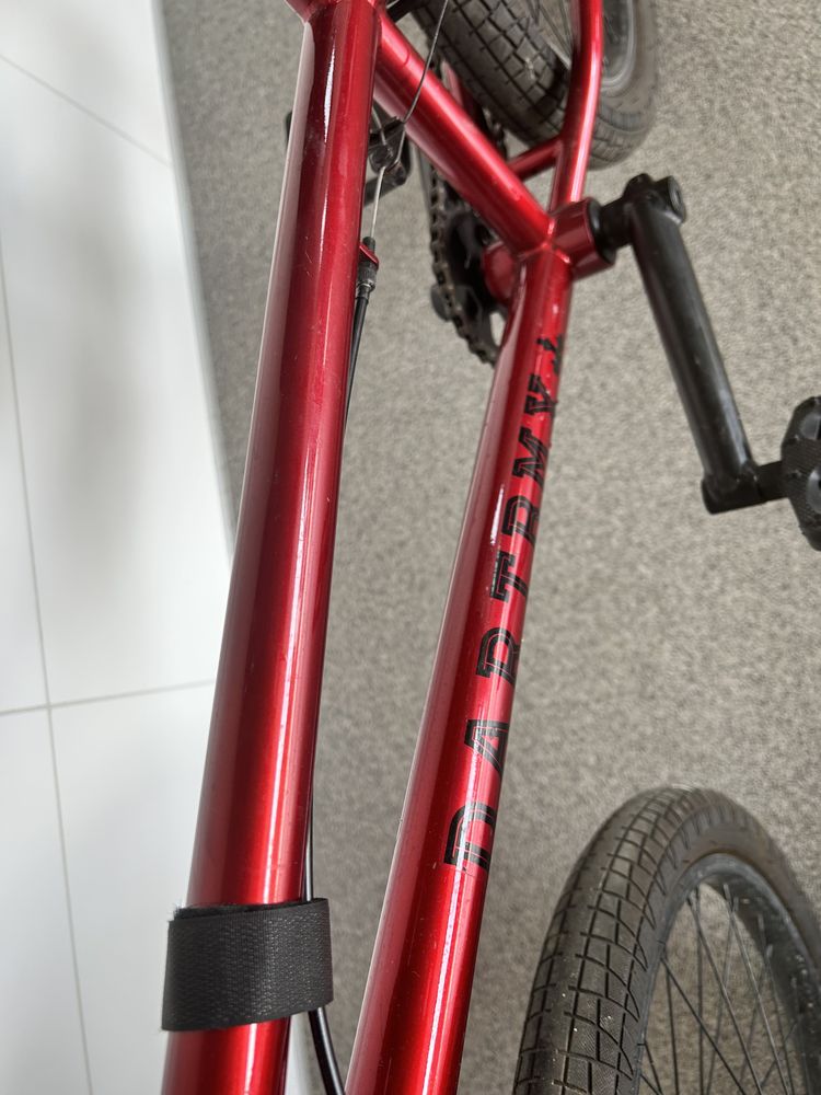 BMX dartbmx czerwony