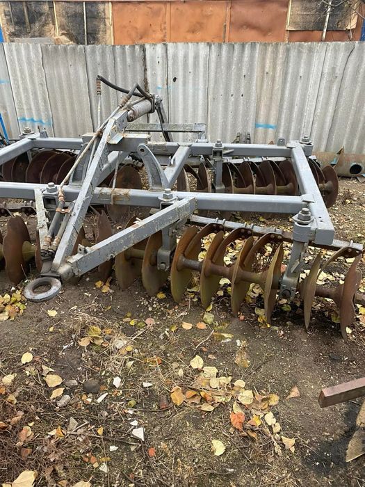 Продам дискову борону