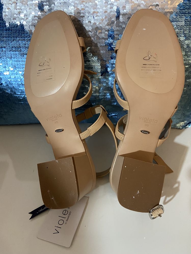 Sandalias e botins