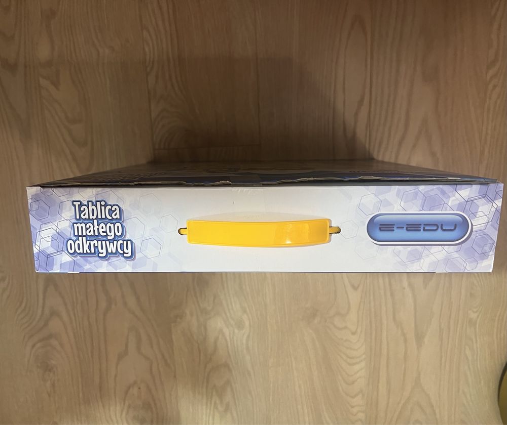 Nowa tablica sensoryczna malego odkrywcy