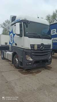 Mercedes-Benz Actros