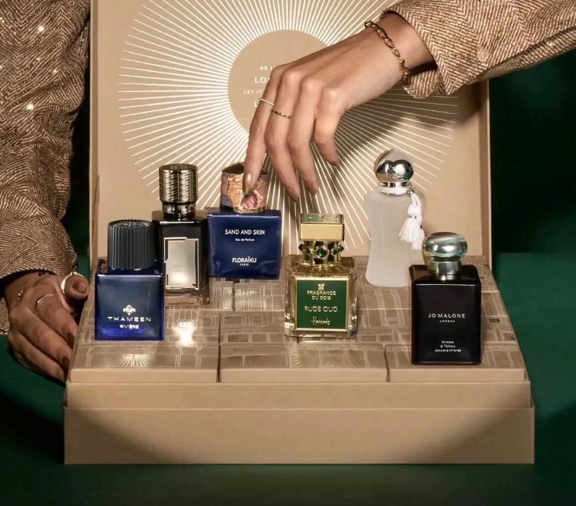 Адвент-календар парфуми Harrods - 12 Days of Fragrance Advent Calendar