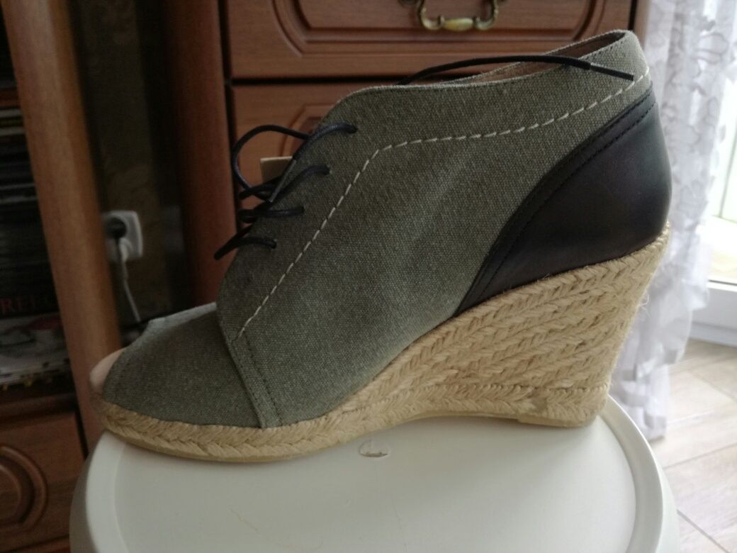 Espadryle Diesel