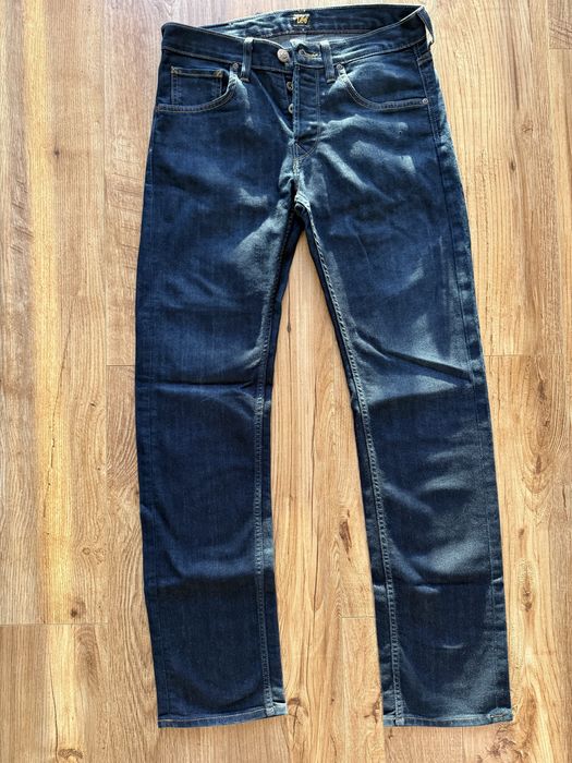 Продам джинсы Lee W30L32