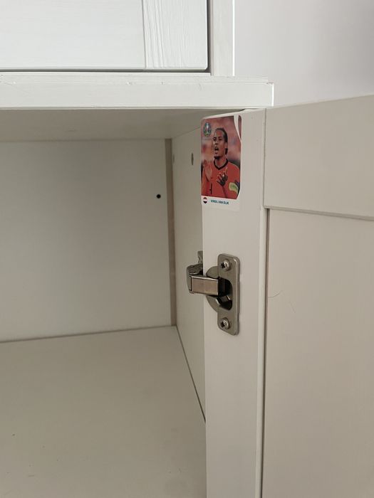IKEA Havsta Witryna