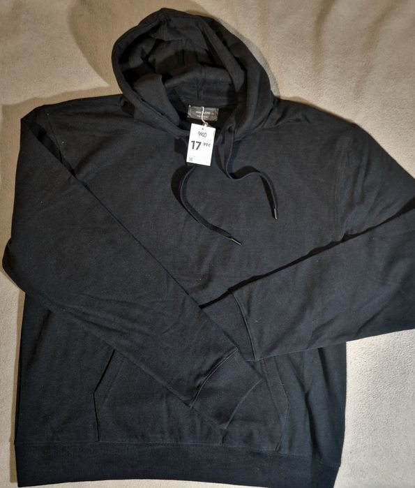 Camisolas com capuz desportivas novas xxl 3xl
Camisola no primeira fot