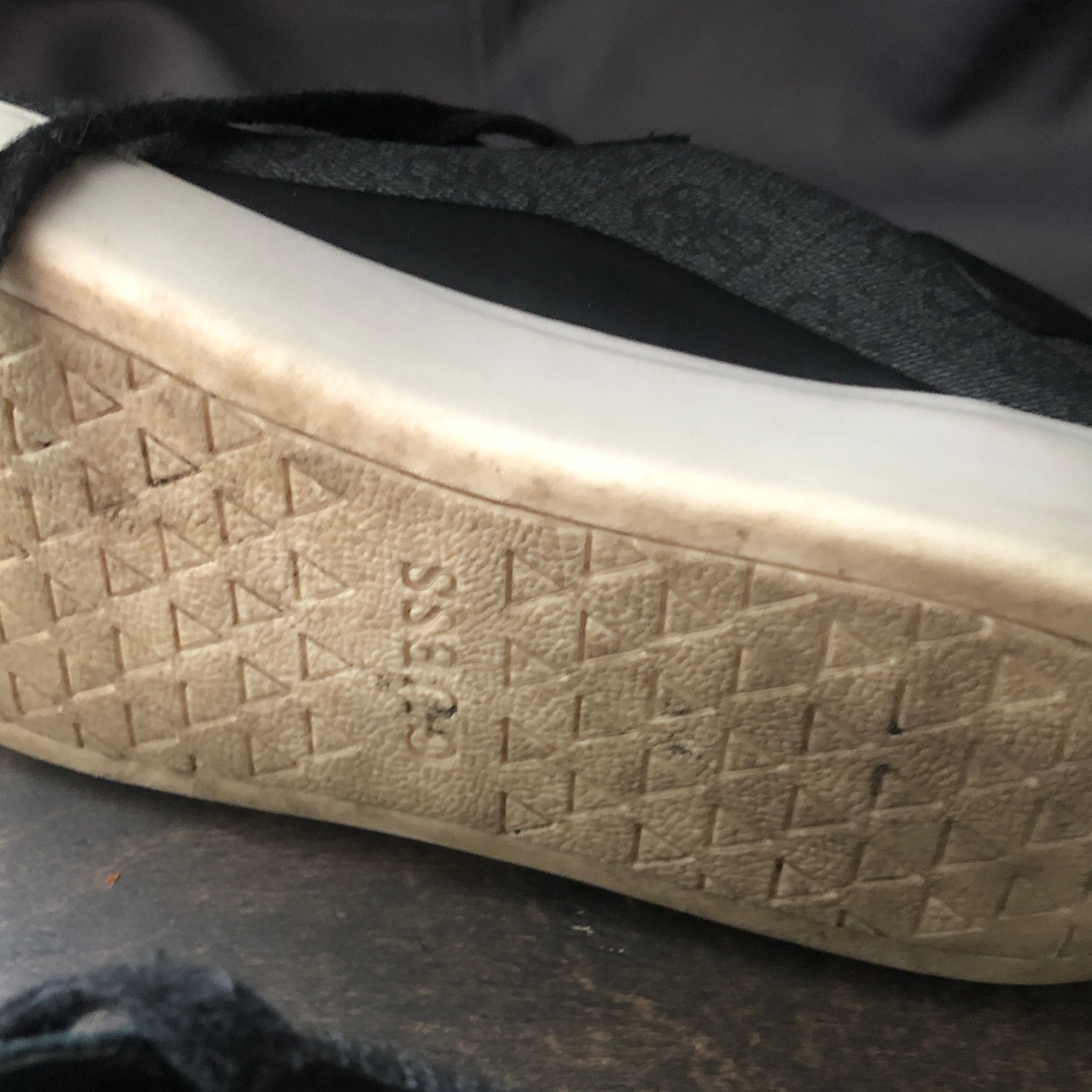 Снікерси чоловічі кросівки Guess