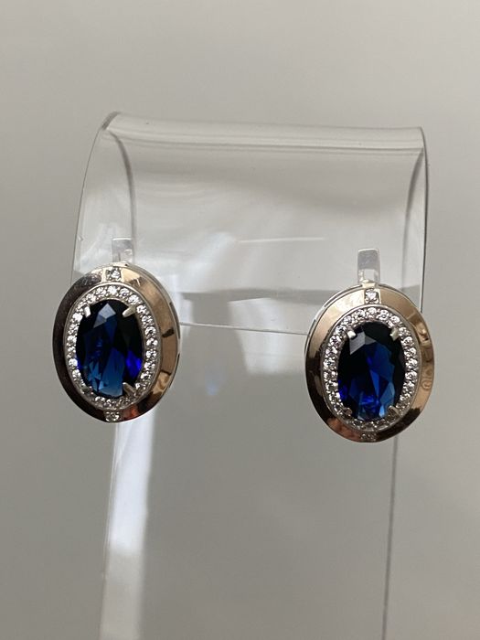 Серебряные серьги с сапфиром и фианитами