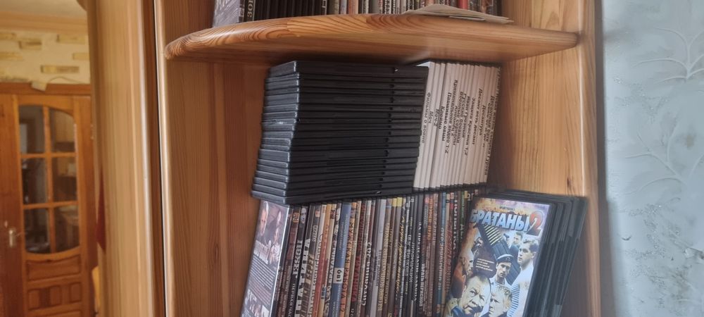 Колекція дисків з фільмами