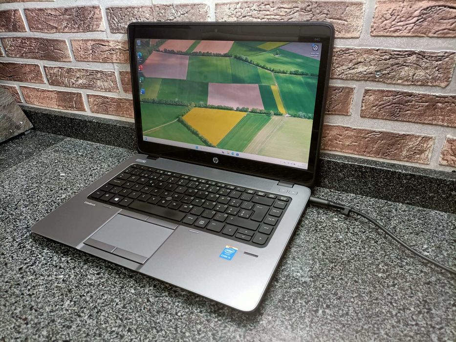 HP Elitebook 840 G1 core i5 SSD 240gb RAM 12gb