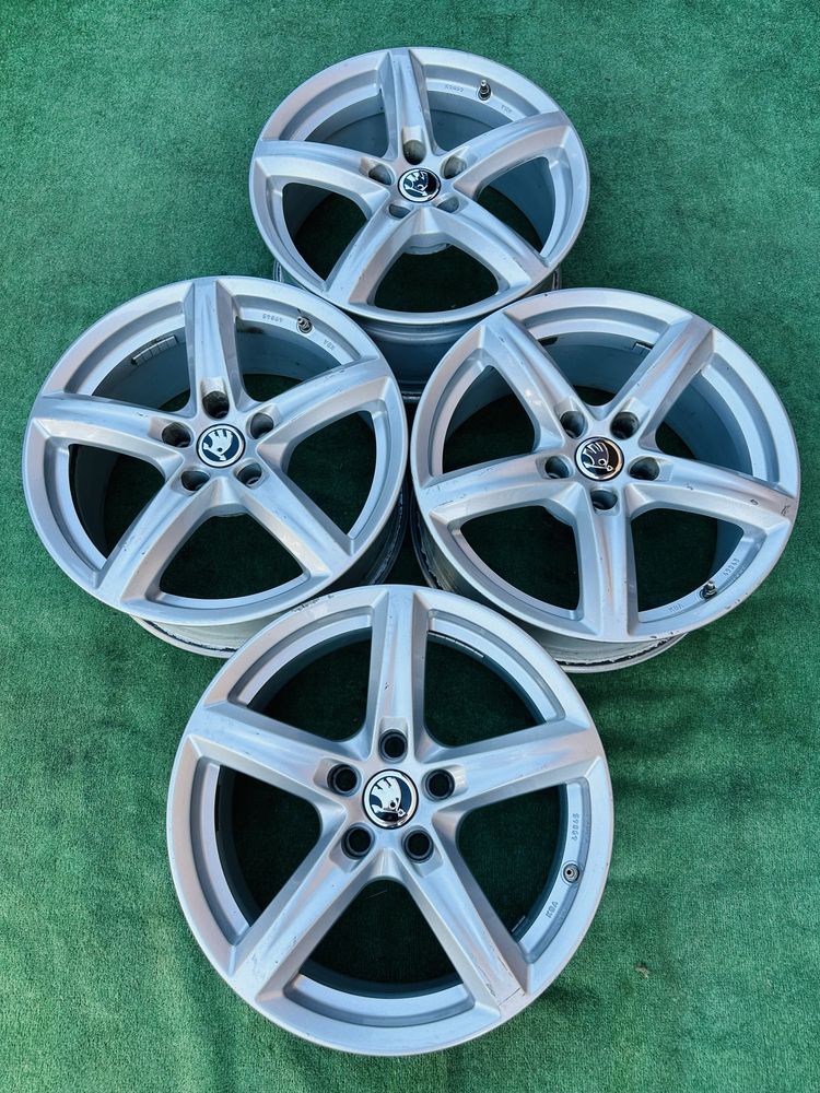 Диски 5/112 R17 Skoda VW Audi 7.5J et-35 dia-57.1