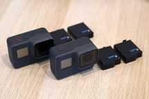 Kamera Sportowa GoPro 5 ( 2 sztuki ) + 4 baterie.