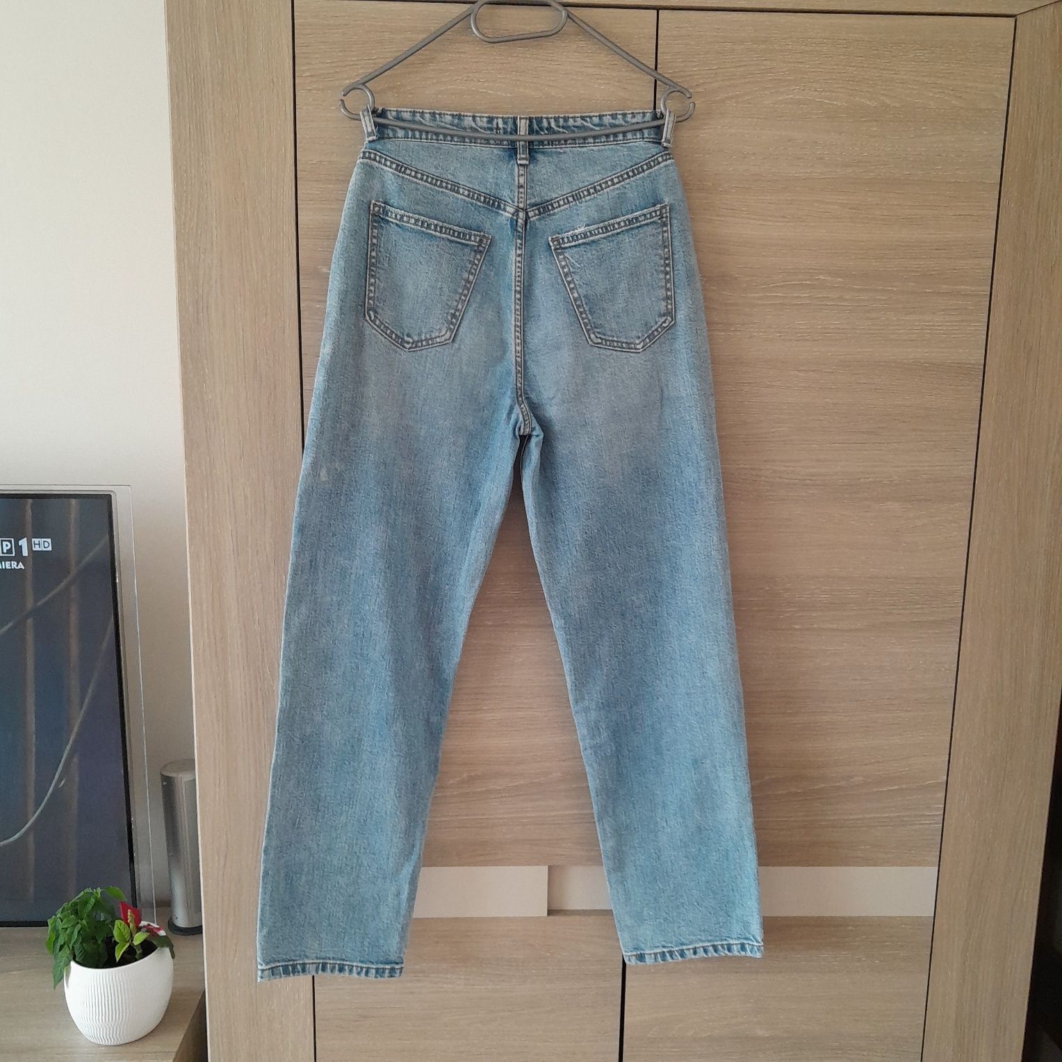 Spodnie damskie jeansowe Primark