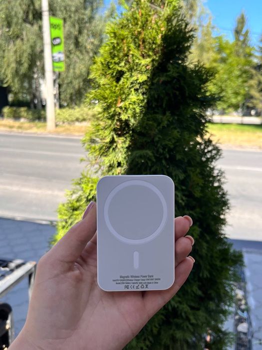 Магнітний павербанк 5000