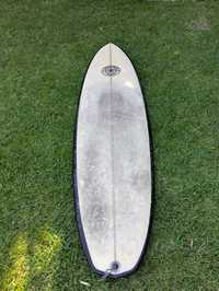 Prancha surf mid length 7 pés