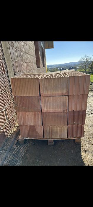 Pustak ceramiczny leier