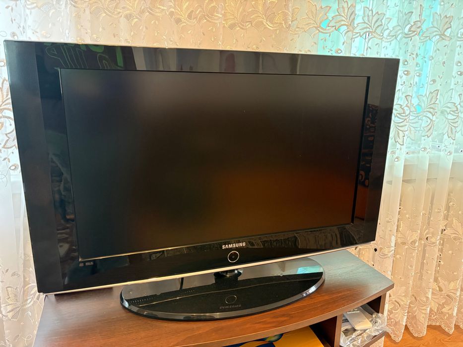 Телевізор Samsung LE32S81B 32"