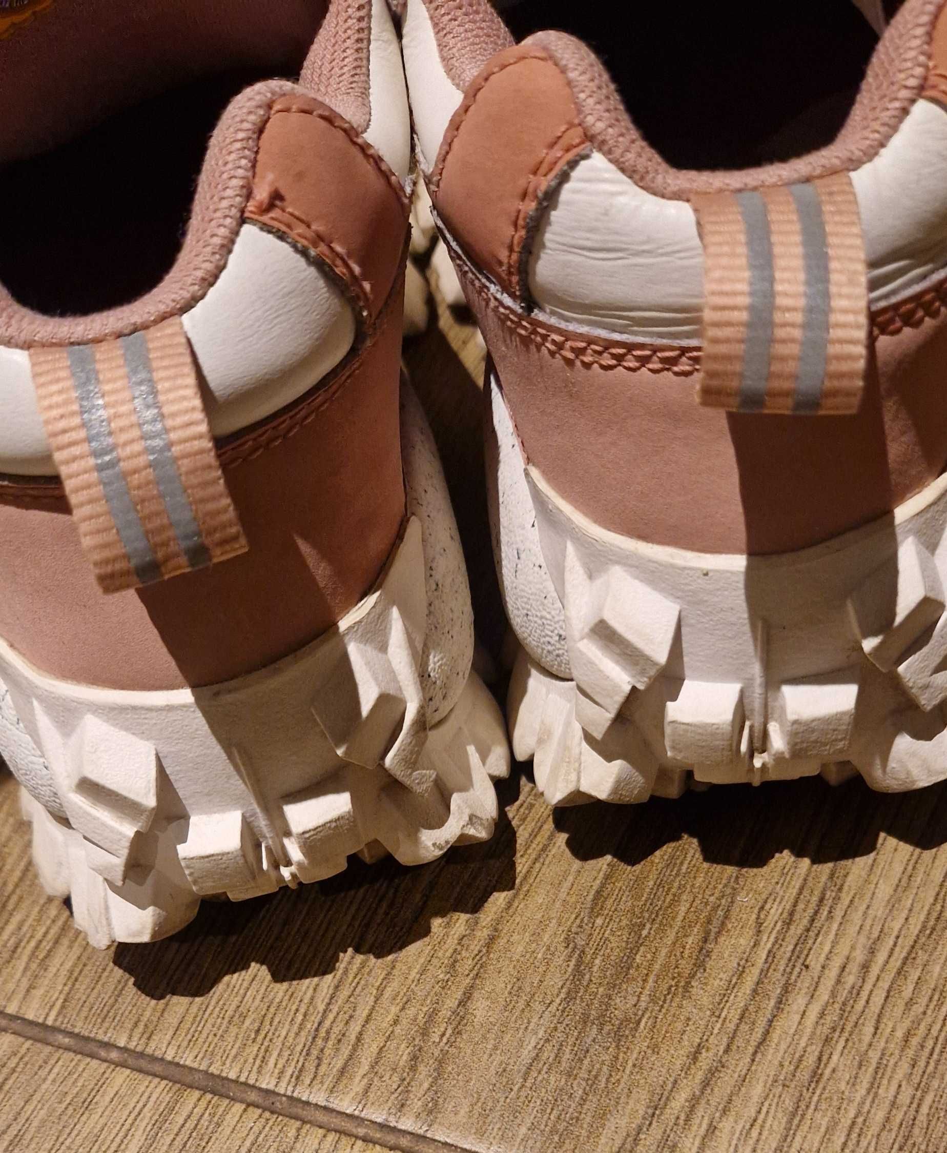 Buty wmn traper trecking traktor now kolekcja CATERPILLAR 40 CAT 499,-