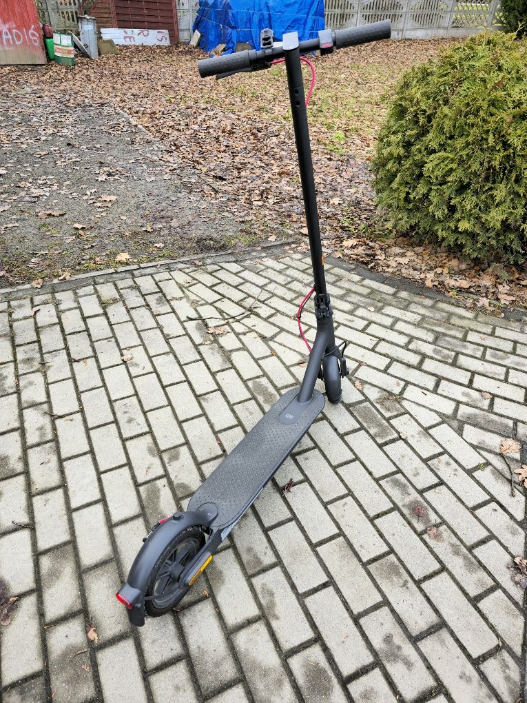 Hulajnoga Xiaomi Mi Electric Scooter PRO 2 mały przebieg