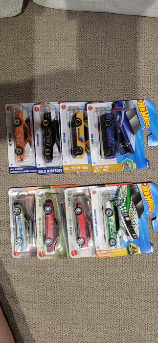 Zestaw Hot Wheels i Matchbox BMW 8szt