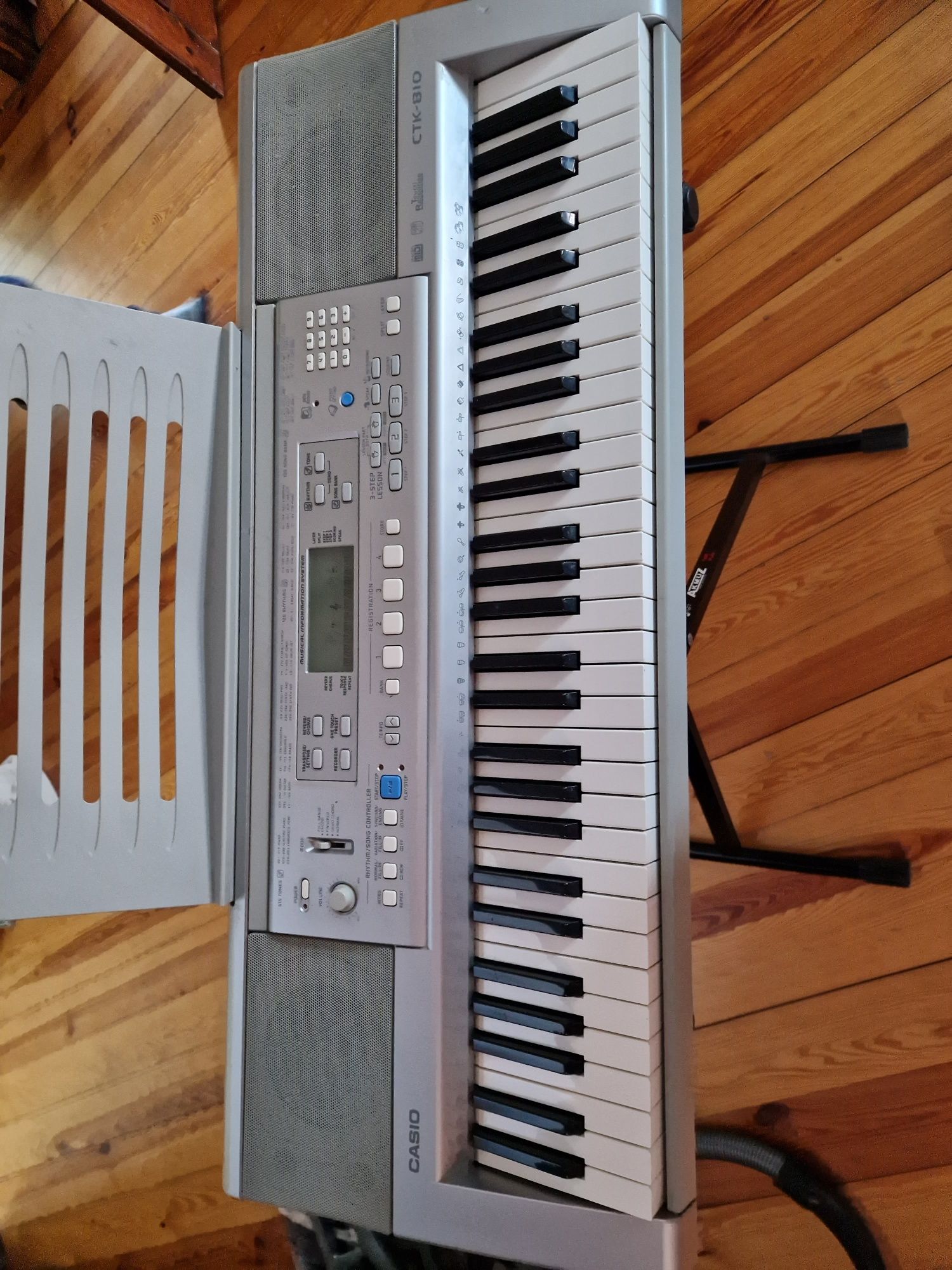 Keyboard Casio CTK-810, wszystko sprawne