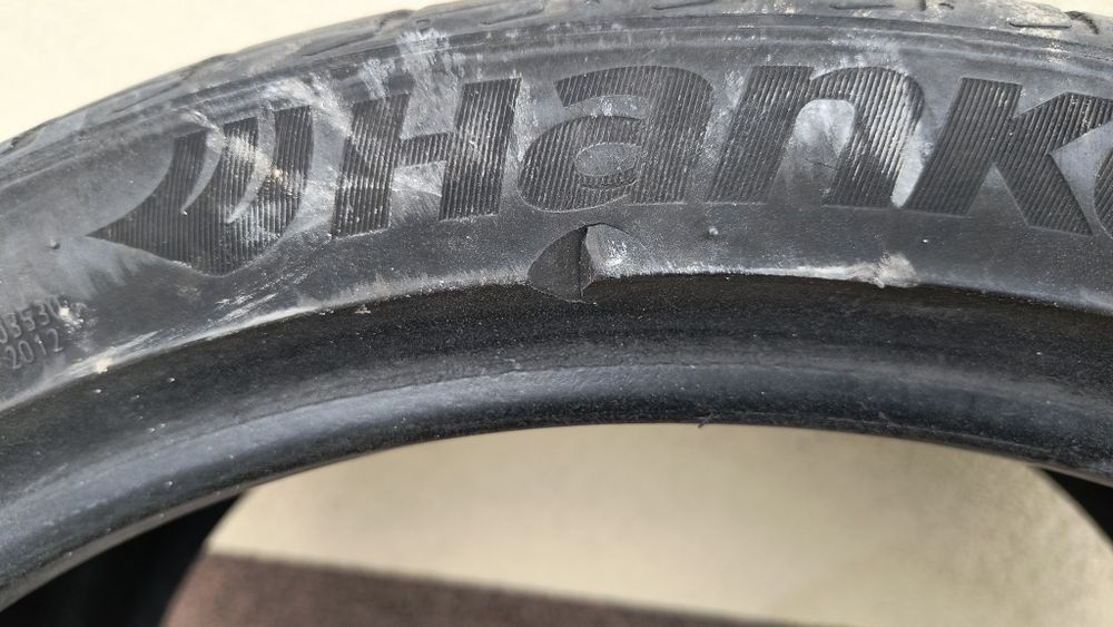 Hankook Ventus V12 evo2 245/35/zr19- 2 szt. rocznik 2022