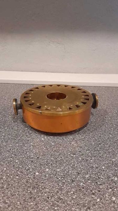 Mosiężny / miedziany podgrzewacz do herbaty imbryk świecznik vintage