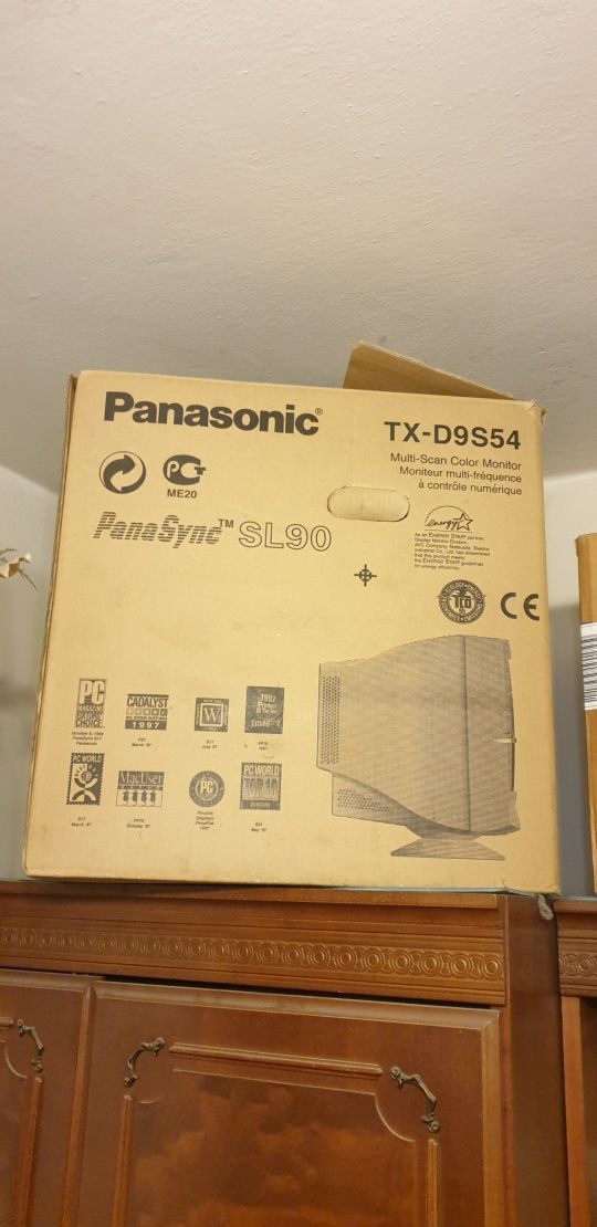 Monitor kineskopowy crt Panasonic TX-D9S54 PanaSync SL90 retro gaming