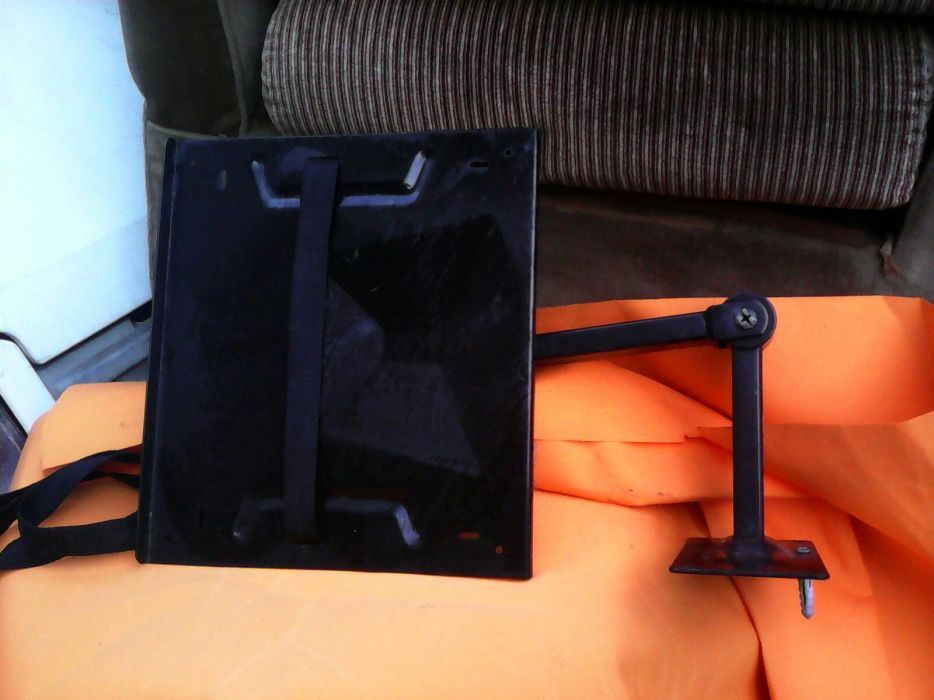 Suporte de parede para TV pequena ou media