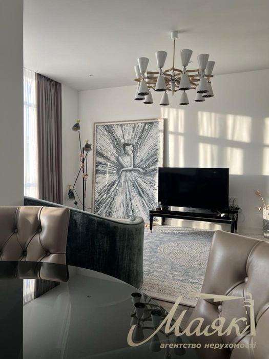 Продажа 2-х комнатной квартиры 84 кв.м. в ЖК PecherSky|Печерск