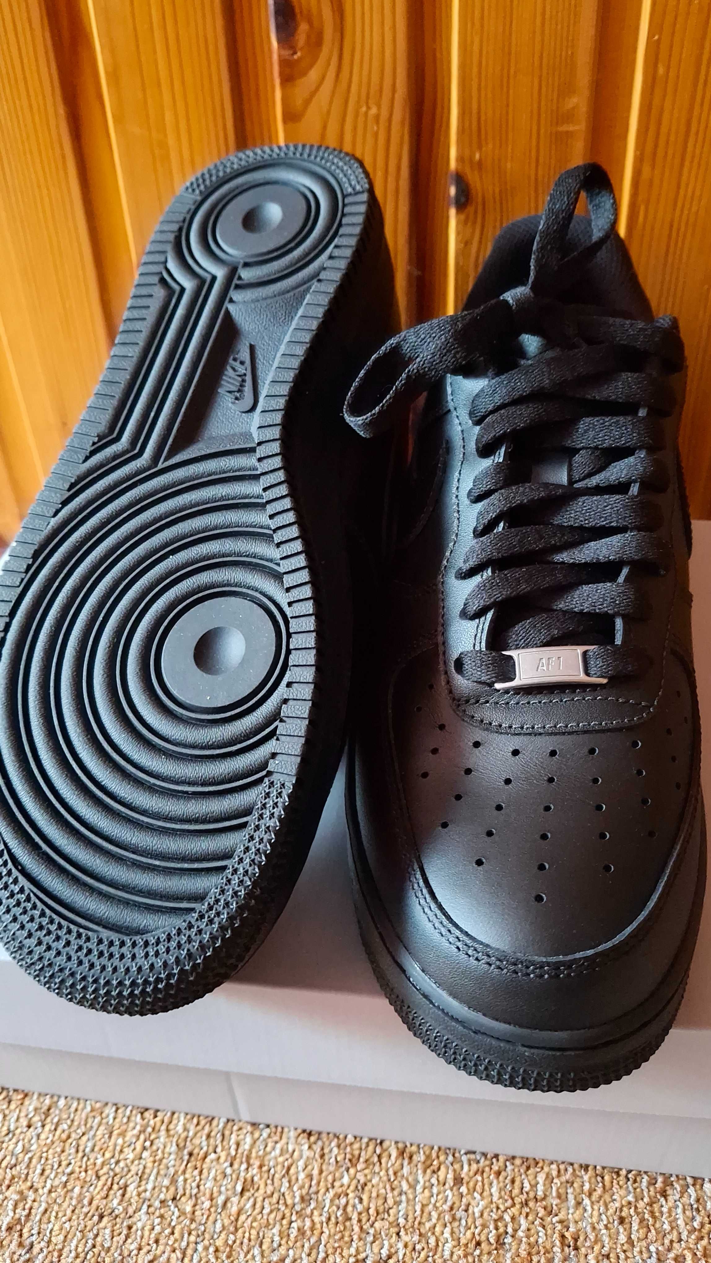 Sprzedam buty nike