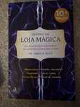 Dentro da Loja Magica