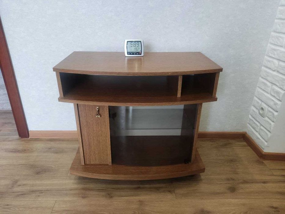 Тумба під телевізор