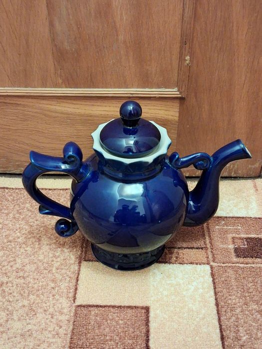 Чайник Новгород.