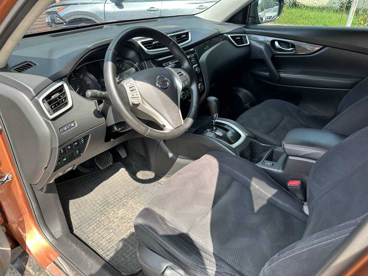 Nissan X-trail Офіційний