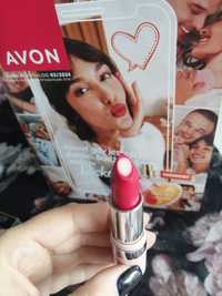 Szminka Hydramatic Shine Avon lśniąca kolor Carmine